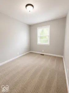 8413 E 34th, Indianapolis - 9