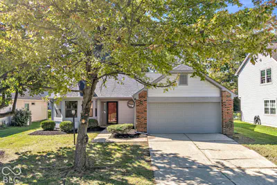6264 Old Barn Court, Indianapolis