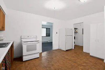 1612 Willis Drive, Bloomington - 12