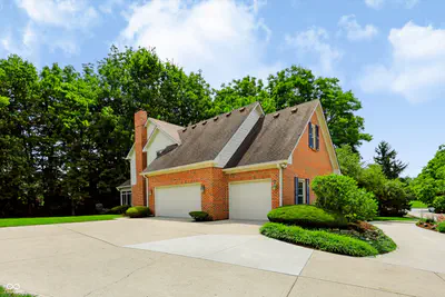 8703 Waterside Drive, Indianapolis - 4