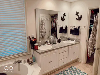 223 N New Jersey Street #D, Indianapolis - 21