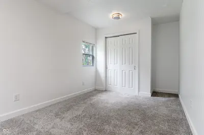 890 Auburn Street, Indianapolis - 25