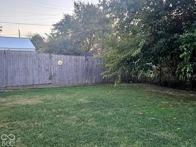 5553 N Clover Elm Drive, Fairland - 8