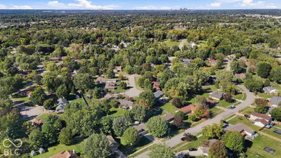 592 Echo Bend Boulevard, Greenwood - 62