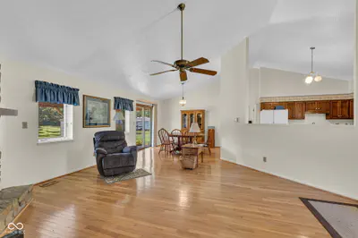 7441 Camby Road, Camby - 23