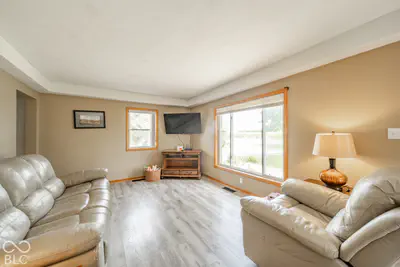9815 300, Pendleton - 7