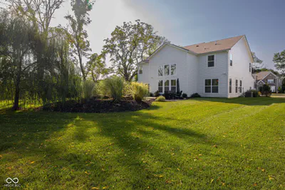6710 Vail Court, McCordsville - 57