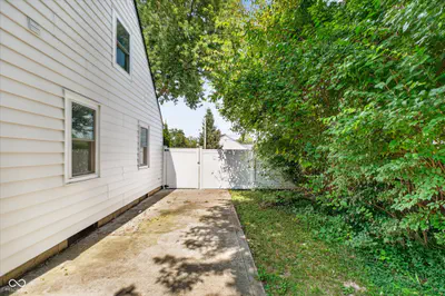2121 71st Street, Indianapolis - 29