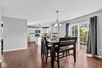 9107 Driftwood Court, McCordsville - 24