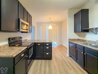 2424 Boyer Lane, Indianapolis - 10