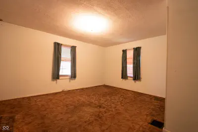 2636 E 40th Street, Indianapolis - 18