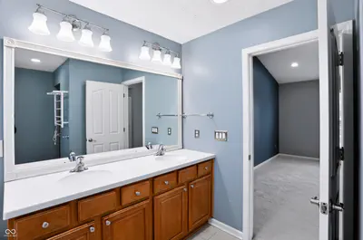 13973 Avalon East Drive, Fishers - 44
