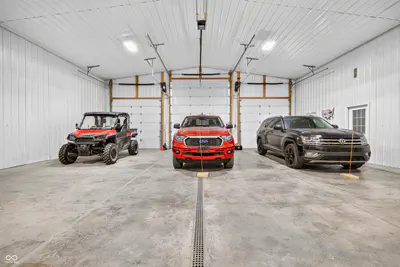 9248 State Road 256, Austin - 46
