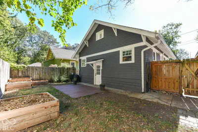 906 E 50th Street, Indianapolis - 24