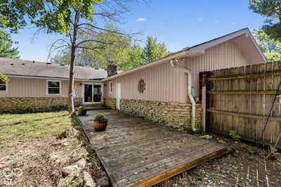 1780 150 Road, Greenfield - 38