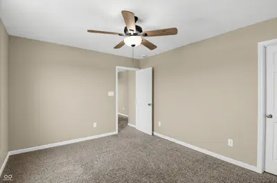485 Haywood Drive, Greenfield - 10
