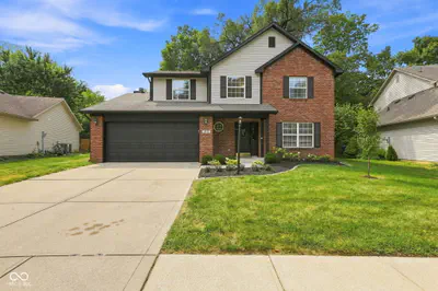 11370 Wilderness Trail, Fishers