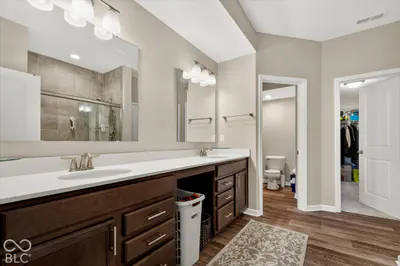 368 Tamarack Larch Boulevard, Cicero - 16
