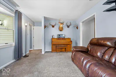 6802 Hillcrest Court, Indianapolis - 13