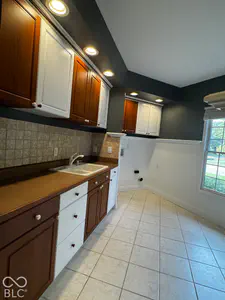 8917 Admirals Bay Drive, Indianapolis - 33