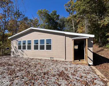 1457 Spirea Court, North Vernon - 9