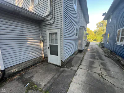 5542 College Avenue, Indianapolis - 30