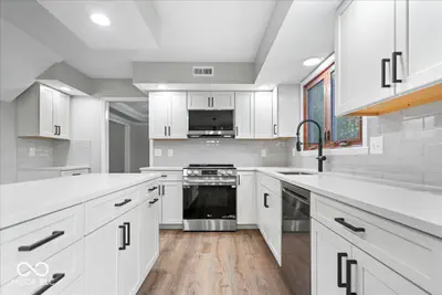 13749 Langley Court, Carmel - 16