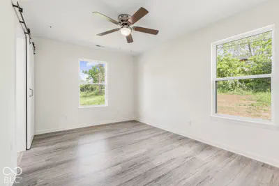 1892 Londondary Way, North Vernon - 25
