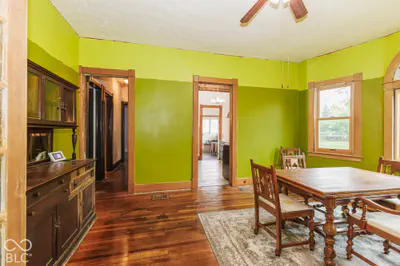 401 7th Street, Muncie - 32