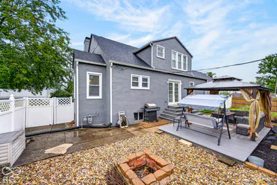 1408 Ewing Street, Seymour - 57