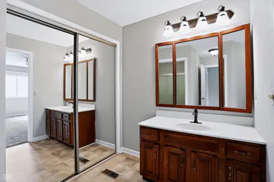 512 Conner Creek Drive, Fishers - 51