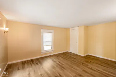 624 N Pine Street, Seymour - 29