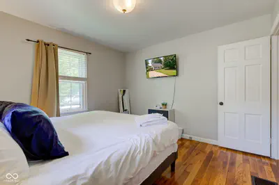 315 43rd Street, Indianapolis - 21
