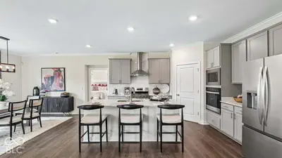 2490 Nampa Drive, Whitestown - 12