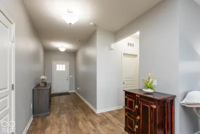 8284 Terryglass, Avon - 31