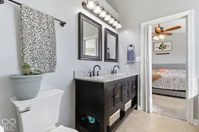 8035 Meadow Bend Lane, Indianapolis - 33
