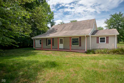 6546 County Road 1300, Seymour