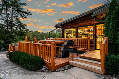 9502 100, Zionsville - 18