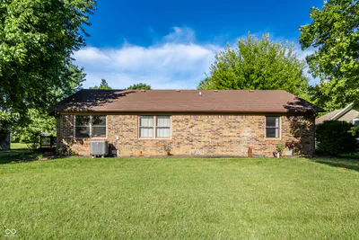 9669 Sycamore Road, Carmel - 25
