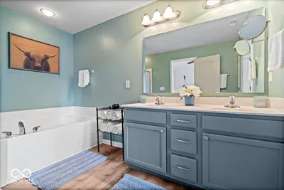 13514 Molique Boulevard, Fishers - 18
