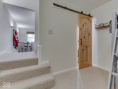 6250 Grosbeak Court, Nineveh - 69