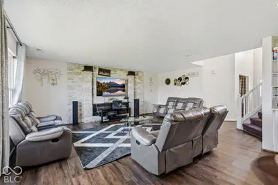 1881 Wynnewood Lane, Avon - 13