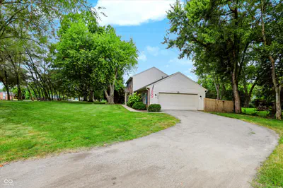 3608 Kessler Boulevard East Drive, Indianapolis - 48