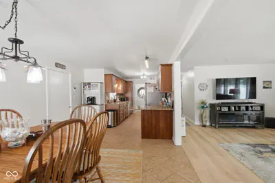 9940 Sunset Lane, Elwood - 10