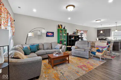 3387 Thomas Jefferson Street, Westfield - 2