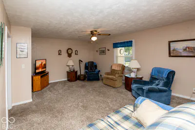 2725 W 40th Street, Anderson - 5
