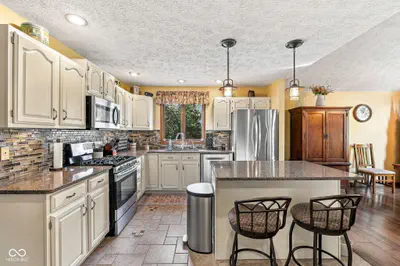 6056 Canterbury Court, Pittsboro - 9