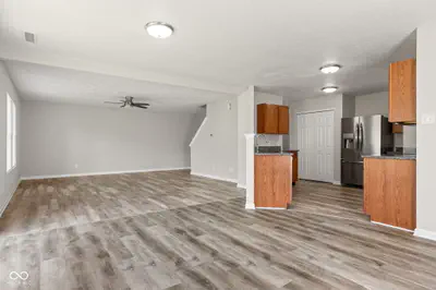 9145 Centenary Lane, Camby - 12