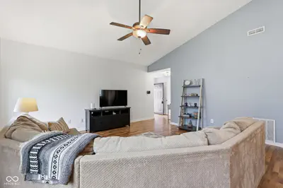 12174 Split Granite Drive, Fishers - 9