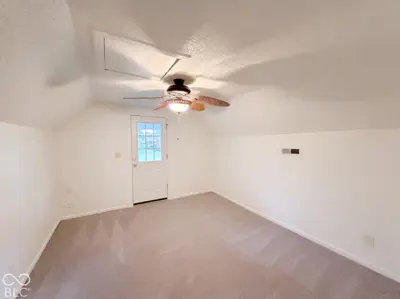 207 E Park Street, Trafalgar - 14